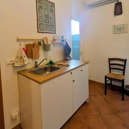 Ginestra Bed & Breakfast *